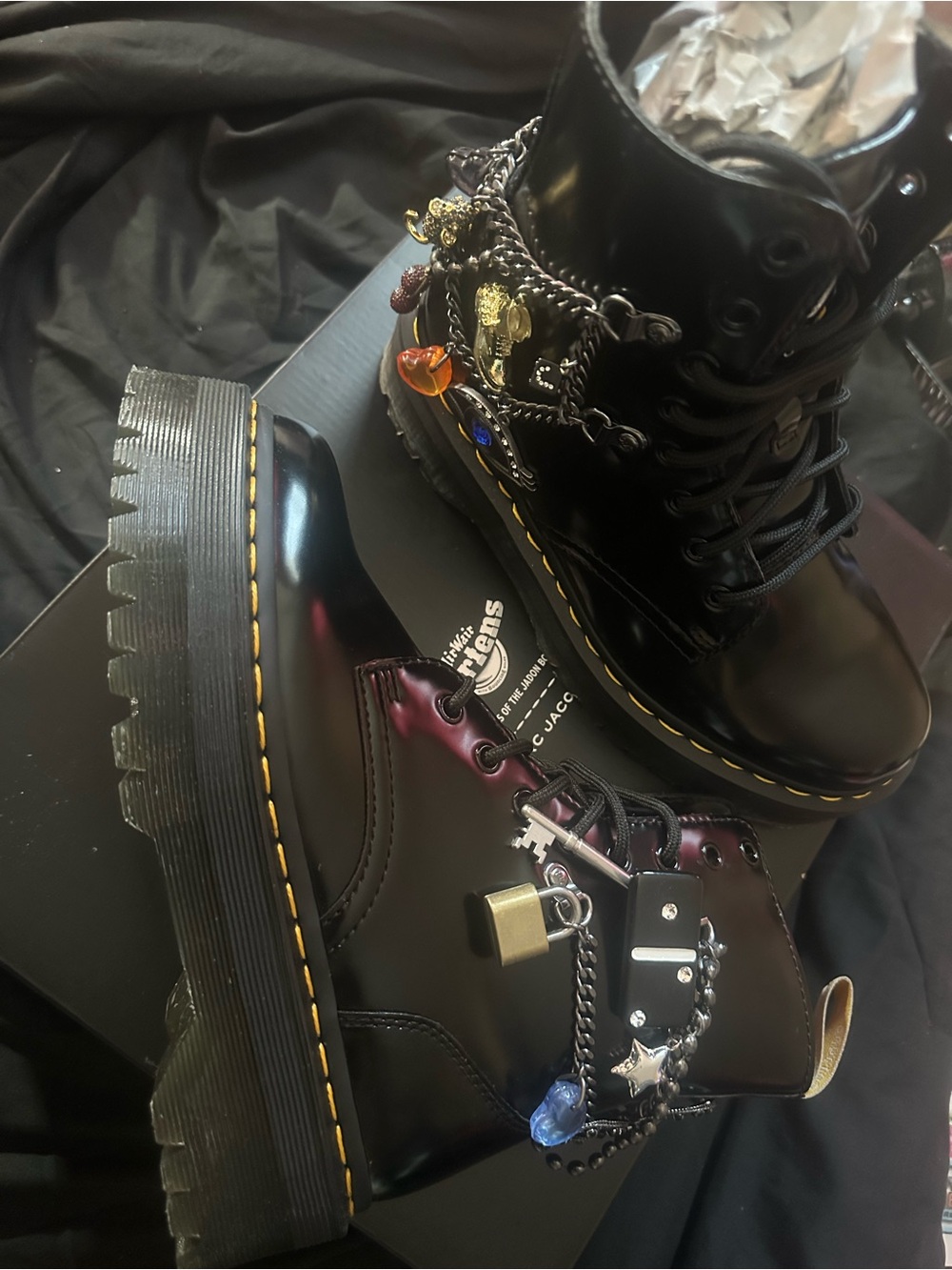 Dr.Marten X Marc Jacobs --Jadon Platform Combat Boots with Charm Chains - Picture 2 of 9